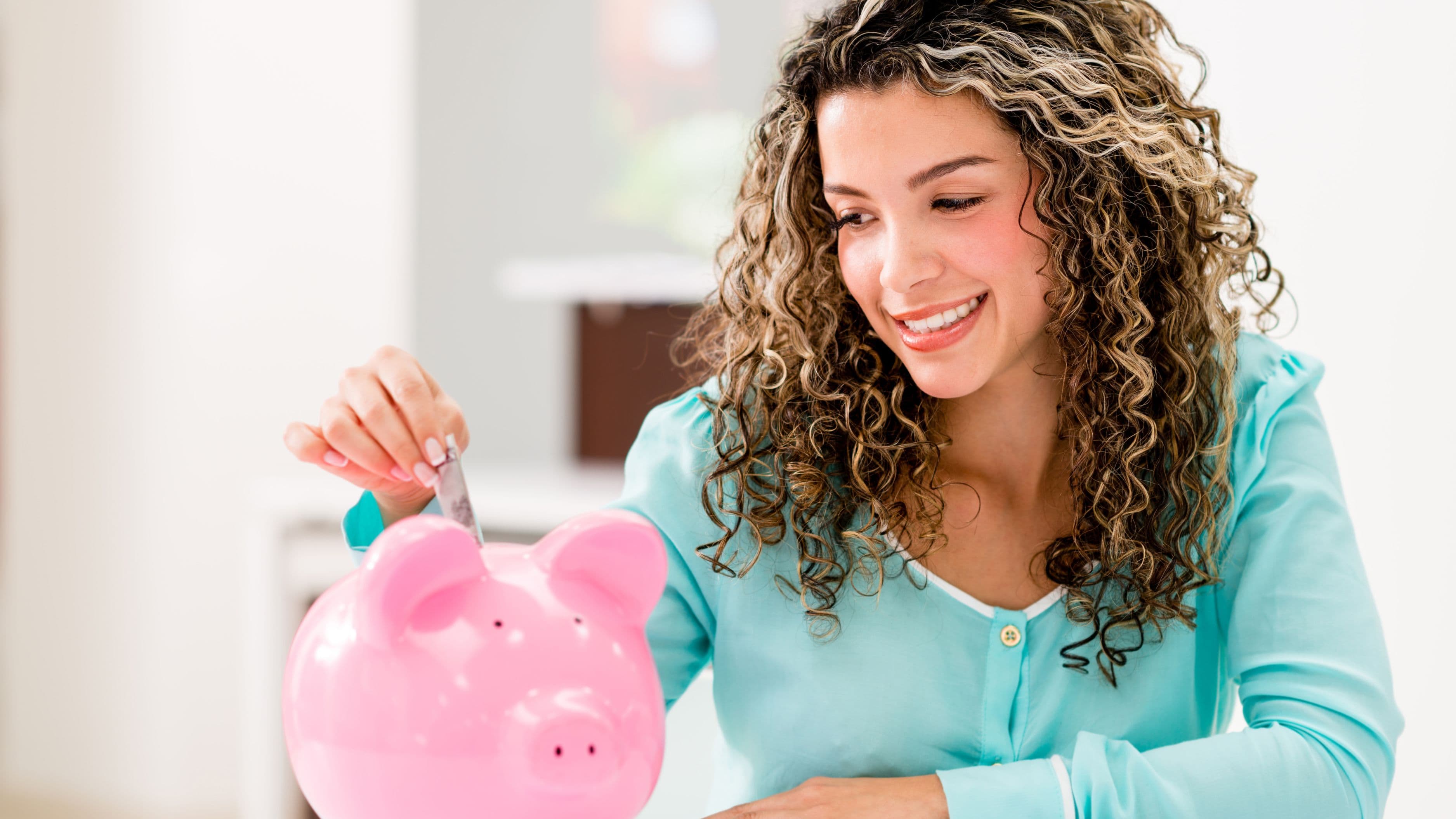 5 Small Daily Habits That Can Save You $1,000 a Year