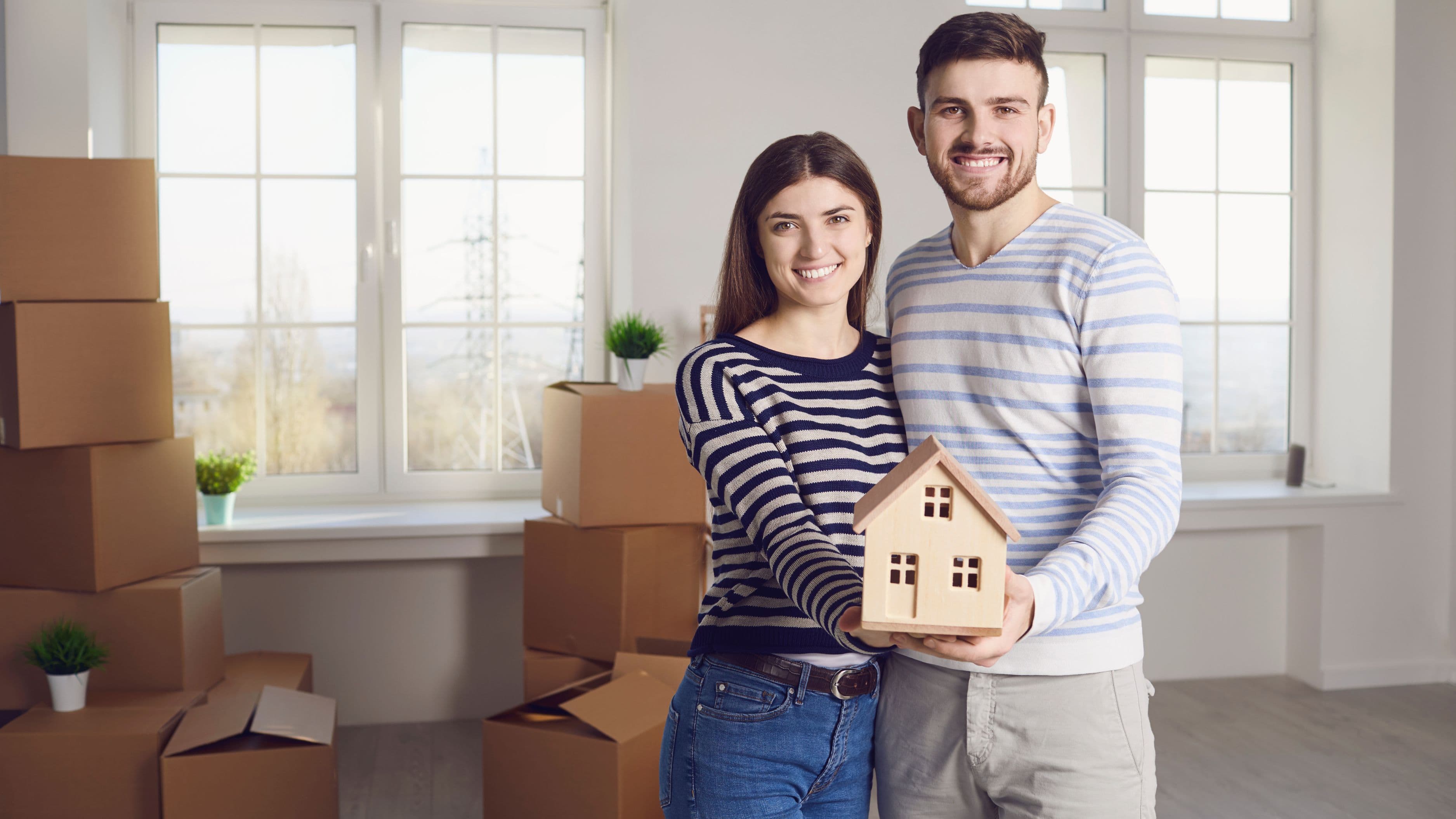 What Is a Fixed-Rate Vs. Adjustable-Rate Mortgage?